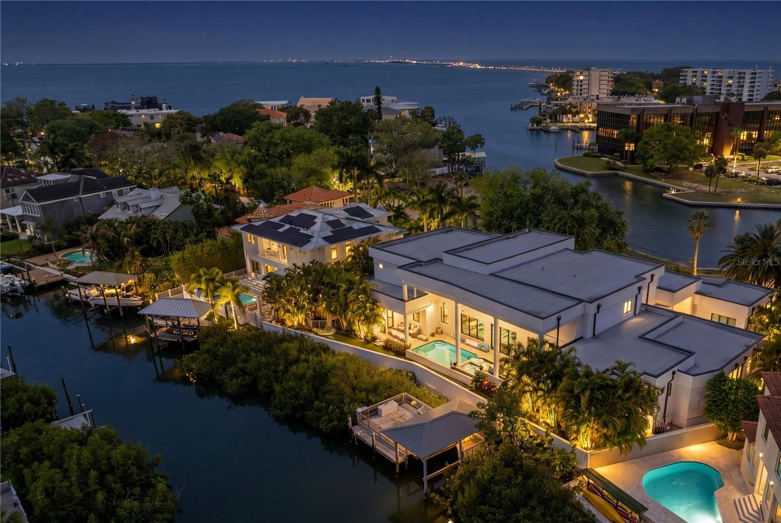 BAYSHORE ESTATES 4 - Residential