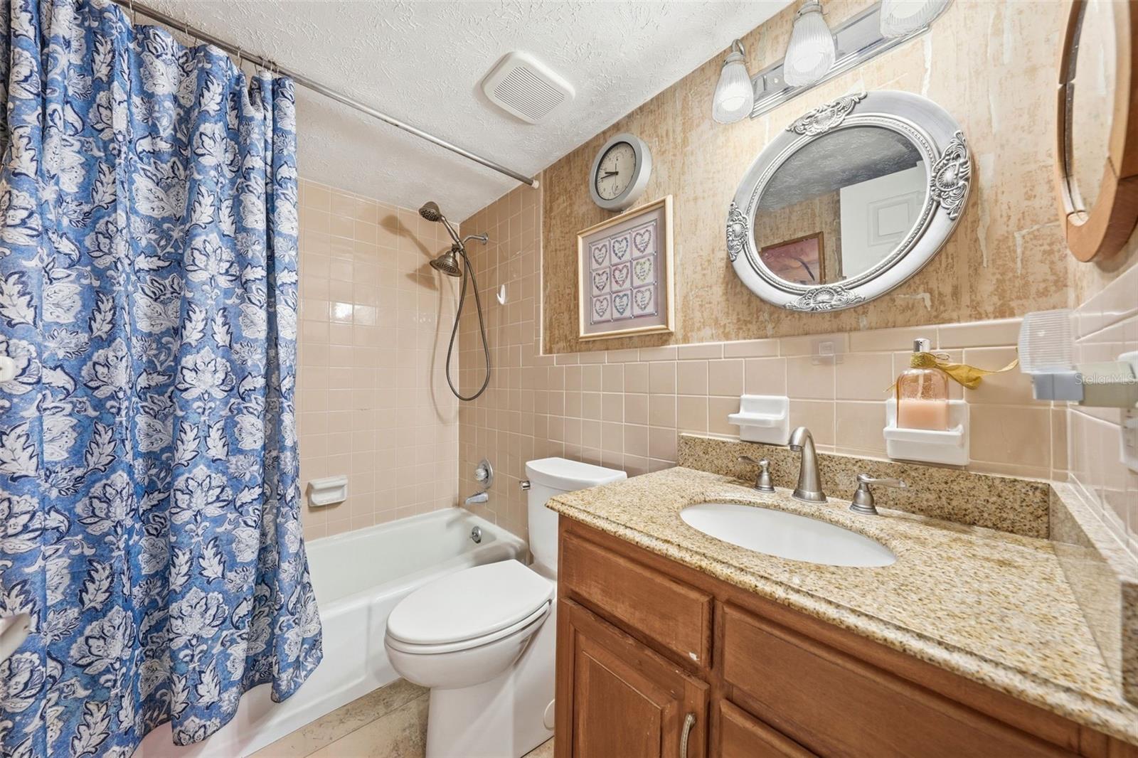 PLANTATION APTS ORLANDO - Residential