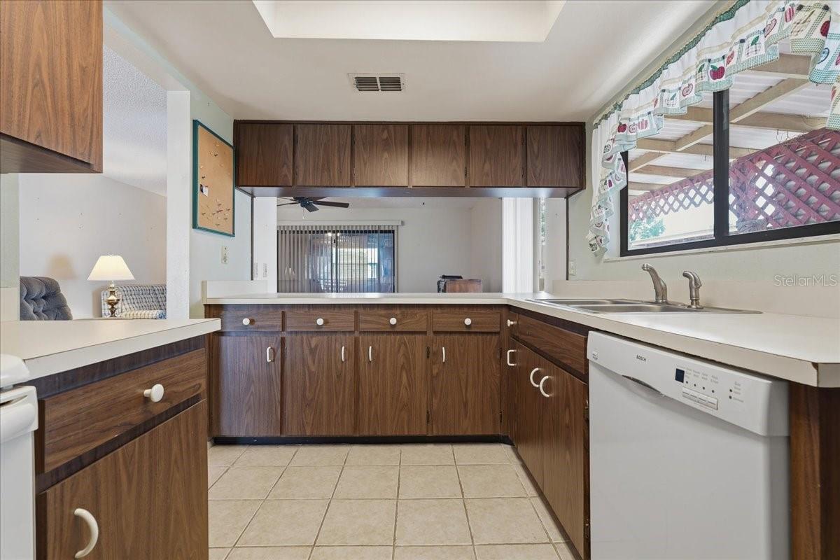 WOODFIELD VILLAGE UNIT II - Residential