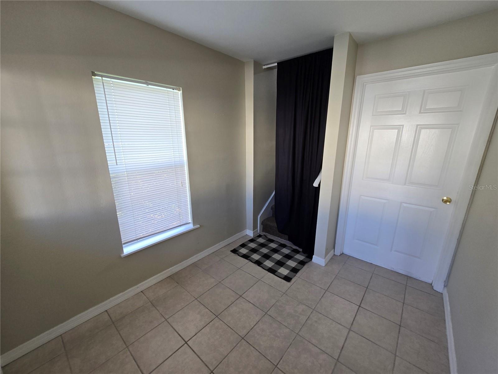 INDIAN TRACE - Residential