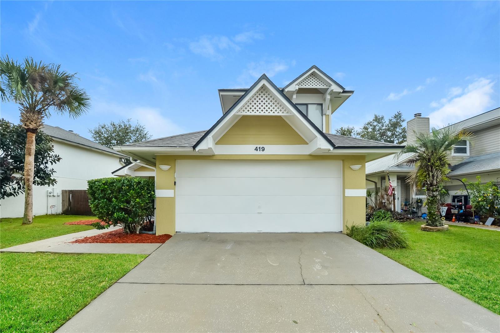 LAKEWOOD AT THE CROSSINGS UNIT 2 - Residential Lease