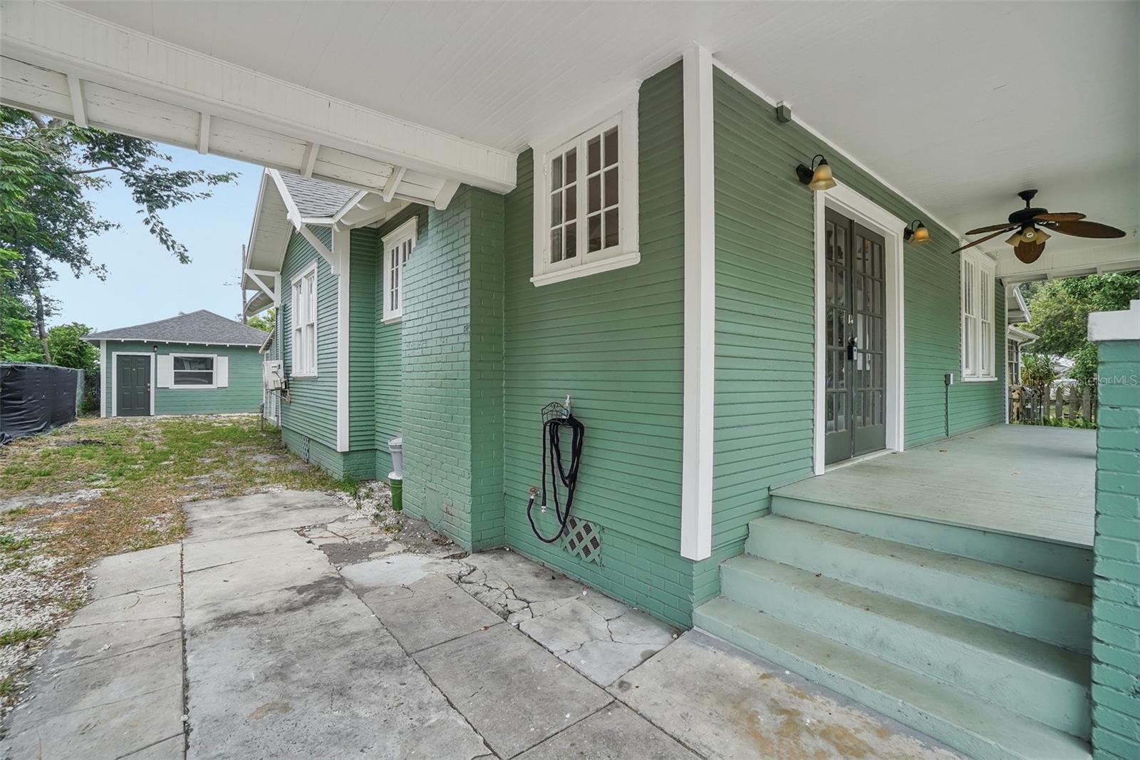 SHORE ACRES - Residential