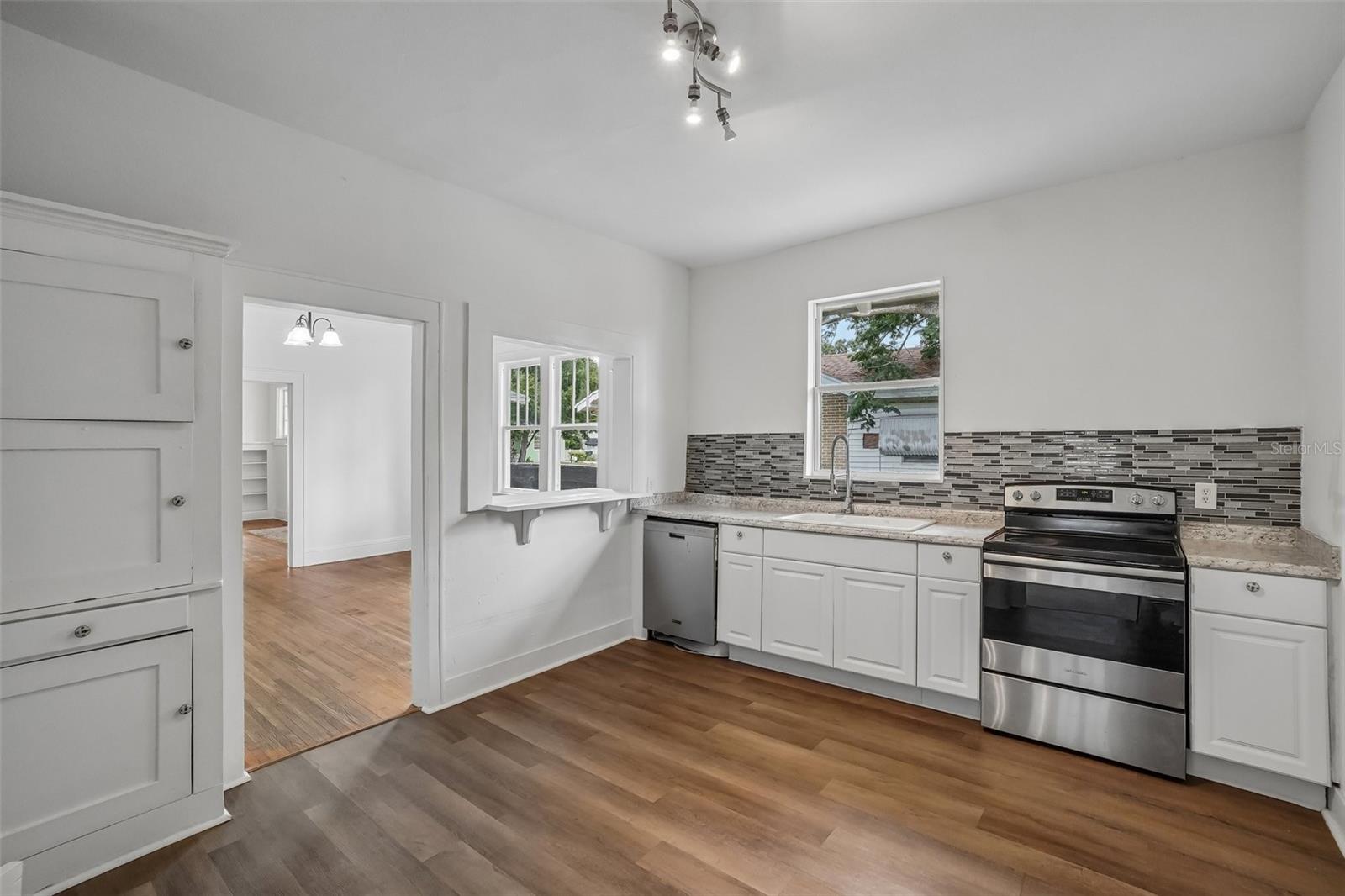 SHORE ACRES - Residential