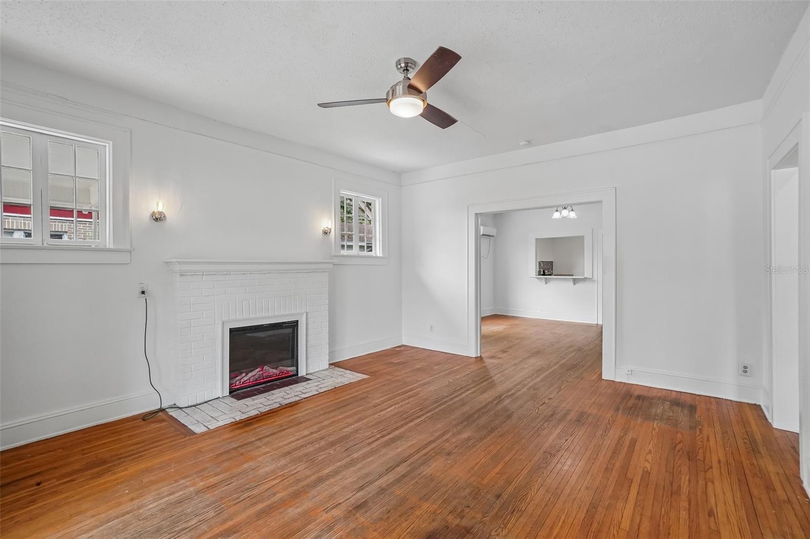 SHORE ACRES - Residential