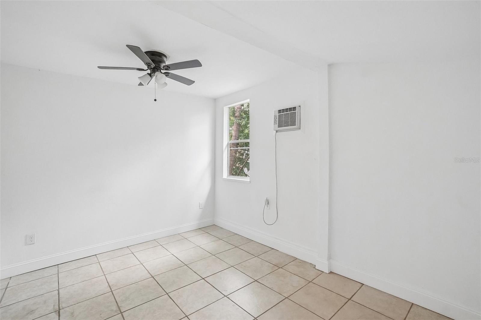 SHORE ACRES - Residential