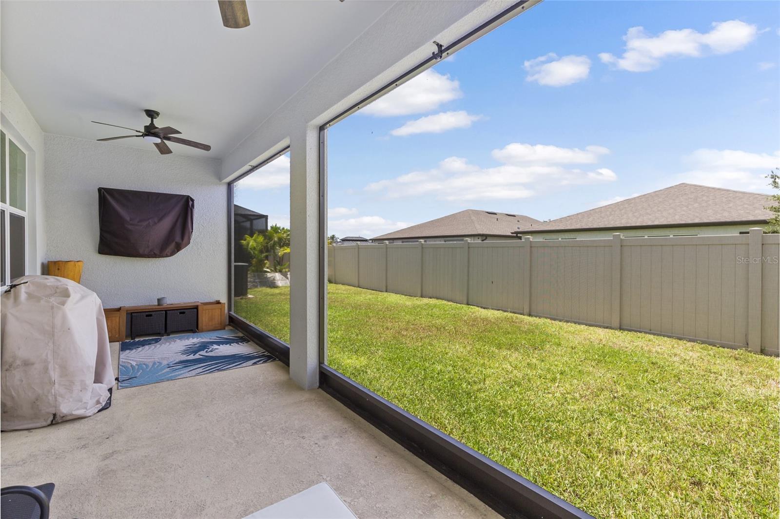 BREAKWATER - Residential