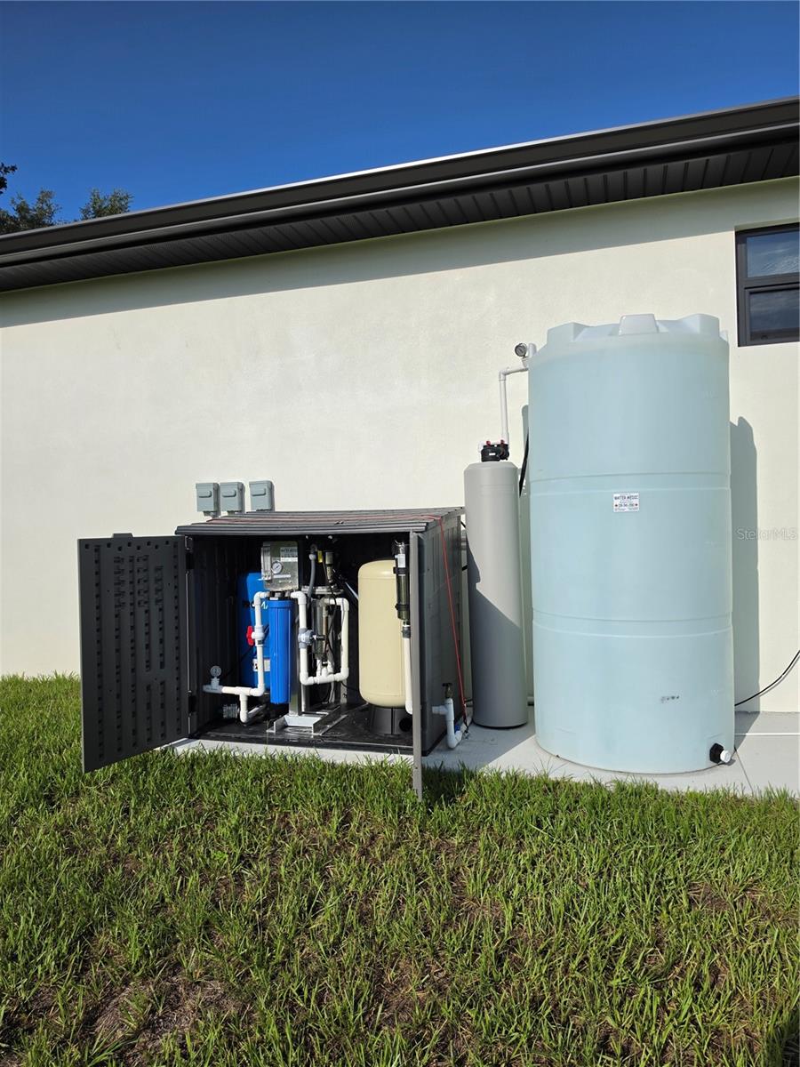 WARM MINERAL SPGS - Residential