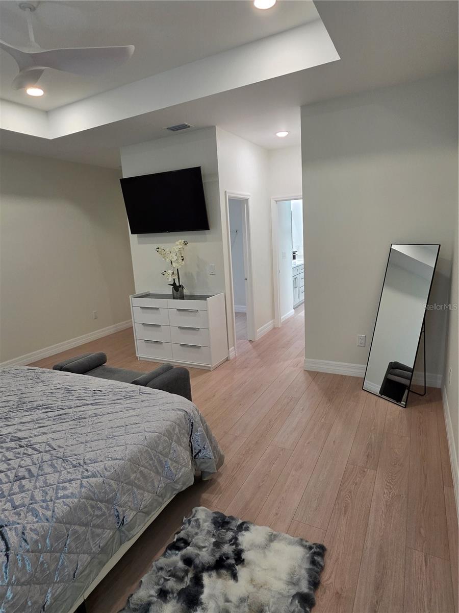 WARM MINERAL SPGS - Residential