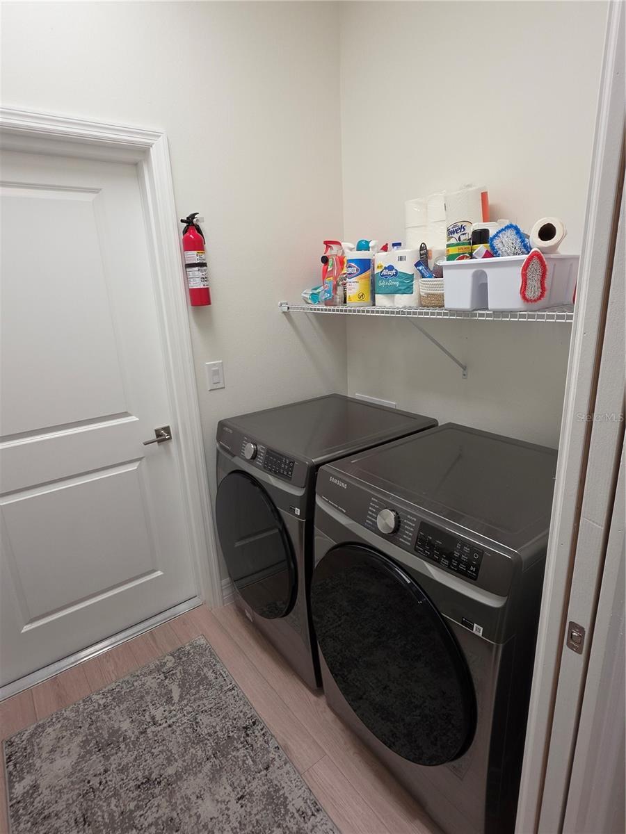 WARM MINERAL SPGS - Residential