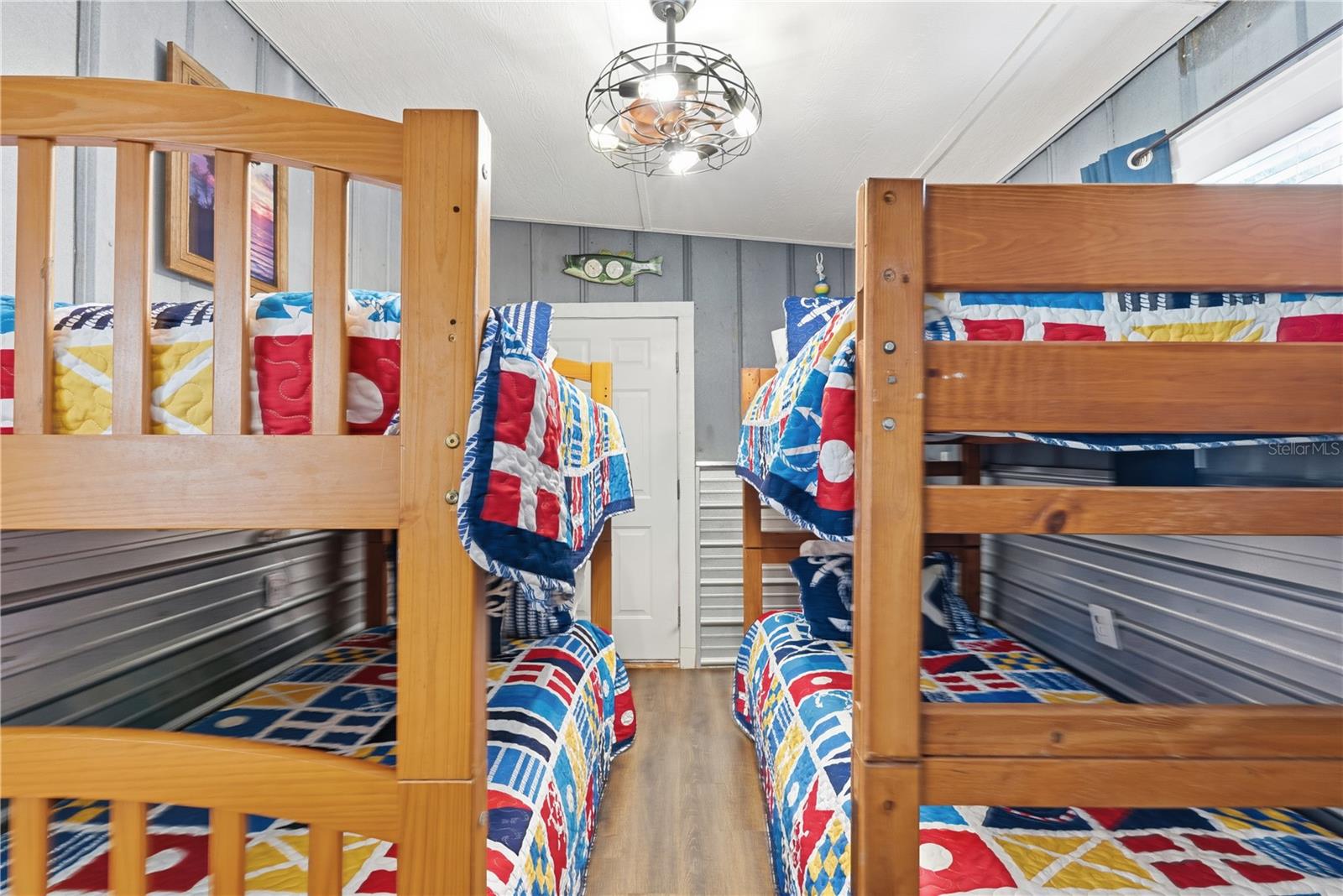 BIG BRADFORD - Residential