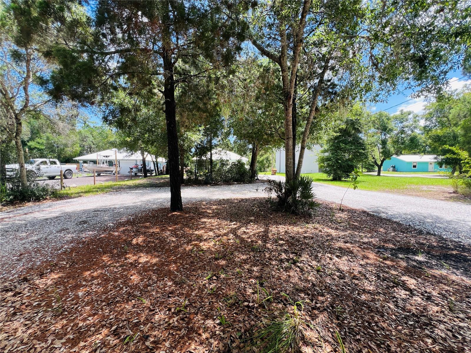 TOWNSITE OF ROSELAND - Residential