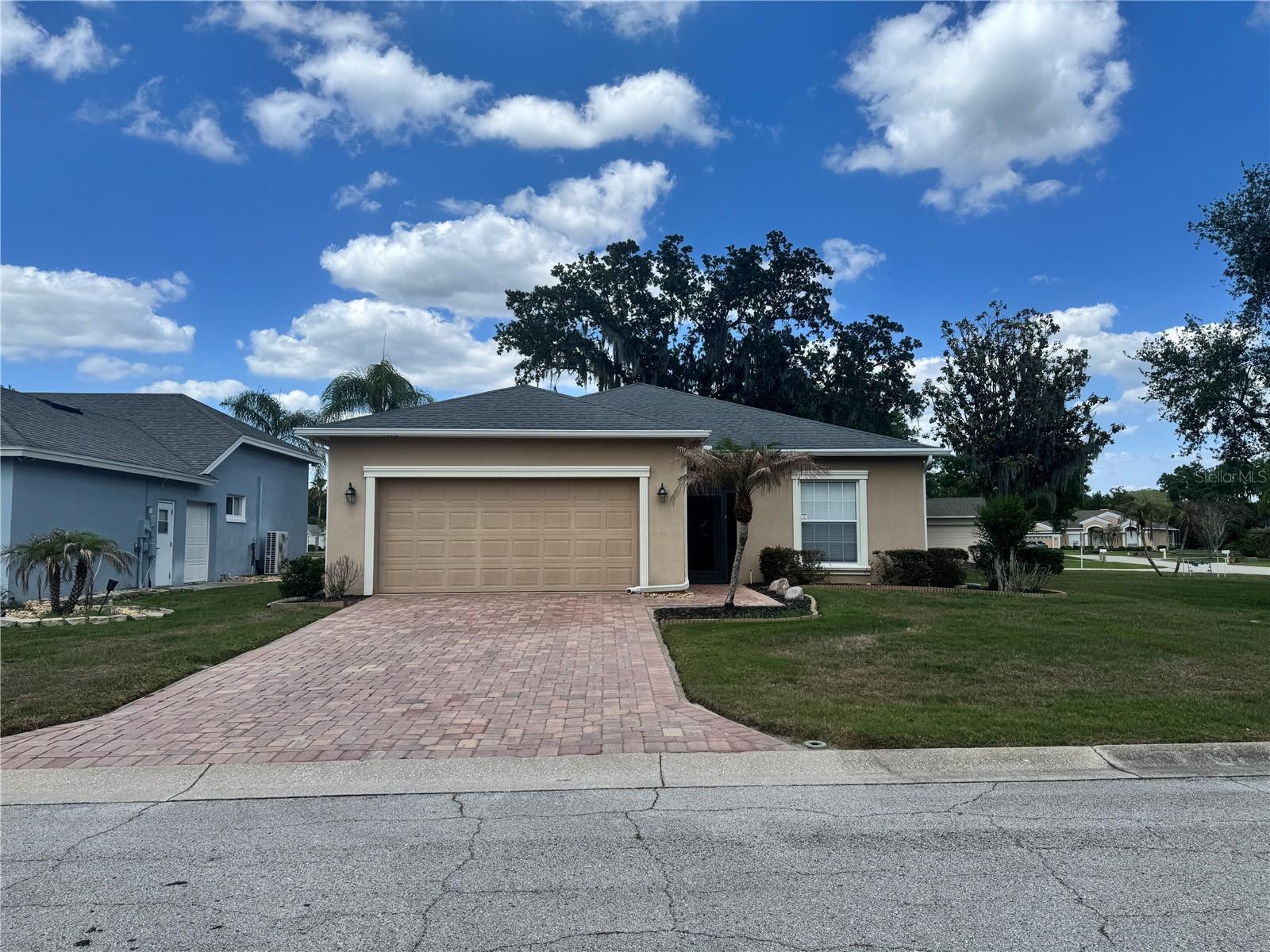 FAIRWAY OAKS FIRST ADD - Residential