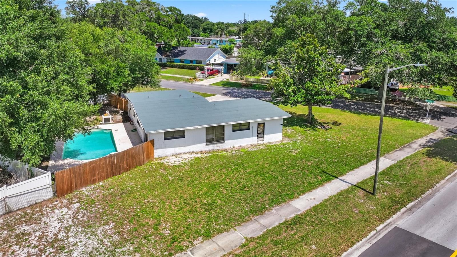 ENGELWOOD PARK - Residential