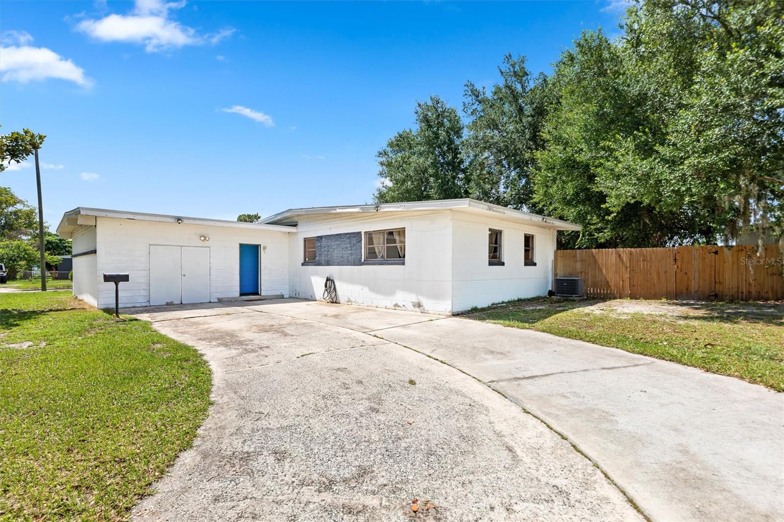 ENGELWOOD PARK - Residential