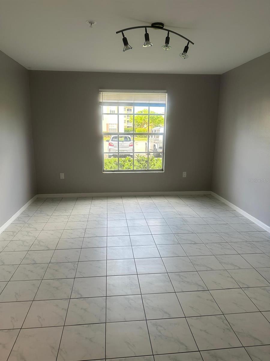 CAPE CORAL COVE CONDO - Residential Lease