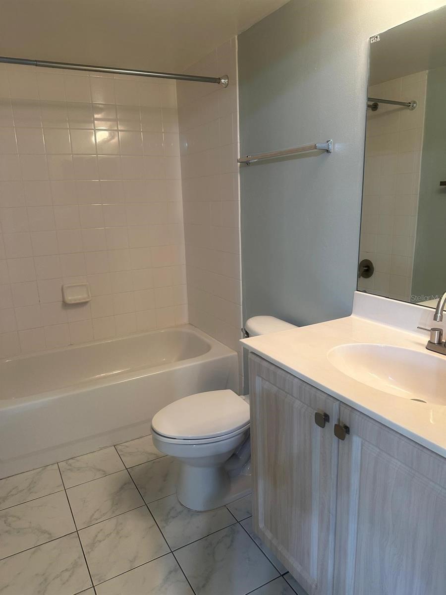 CAPE CORAL COVE CONDO - Residential Lease