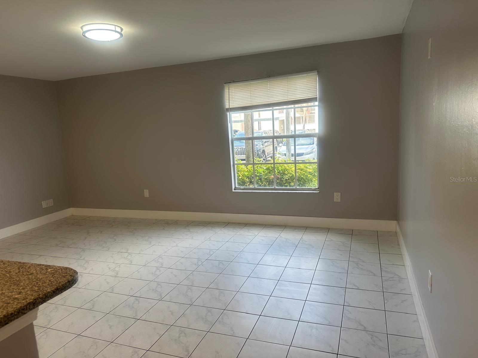 Come and see this beautiful well-maintained apartment 2 Bedrooms and 2 Bathrooms located at Coral Cove Condo. Shopping, movies,
entertainment and fine dining nearby, Airport is within 15 miles.