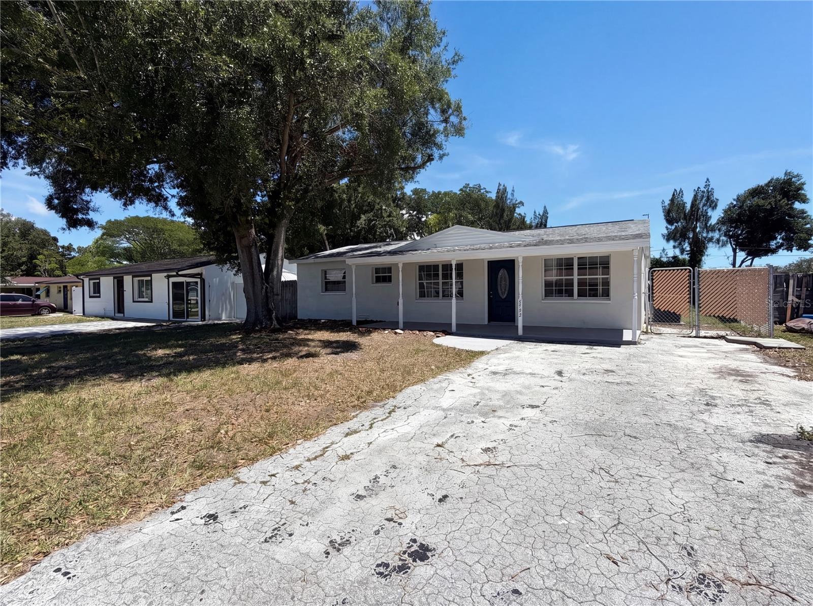FAIRLAWN PARK - Residential
