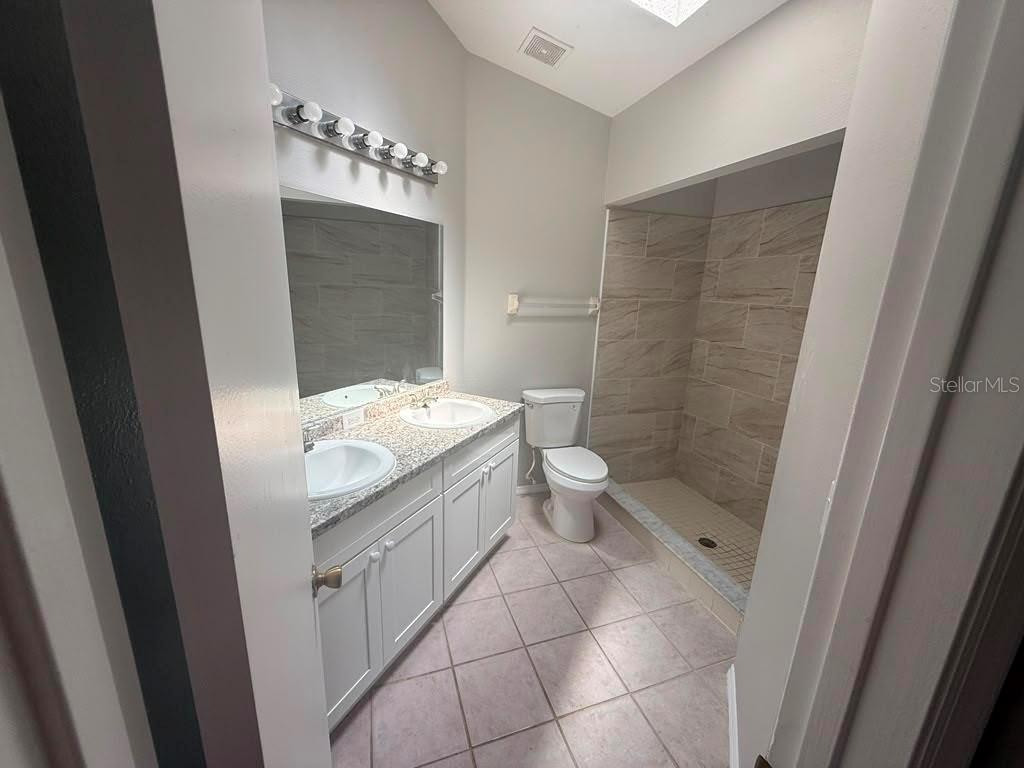 PEBBLE CREEK PH 1 - Residential Lease