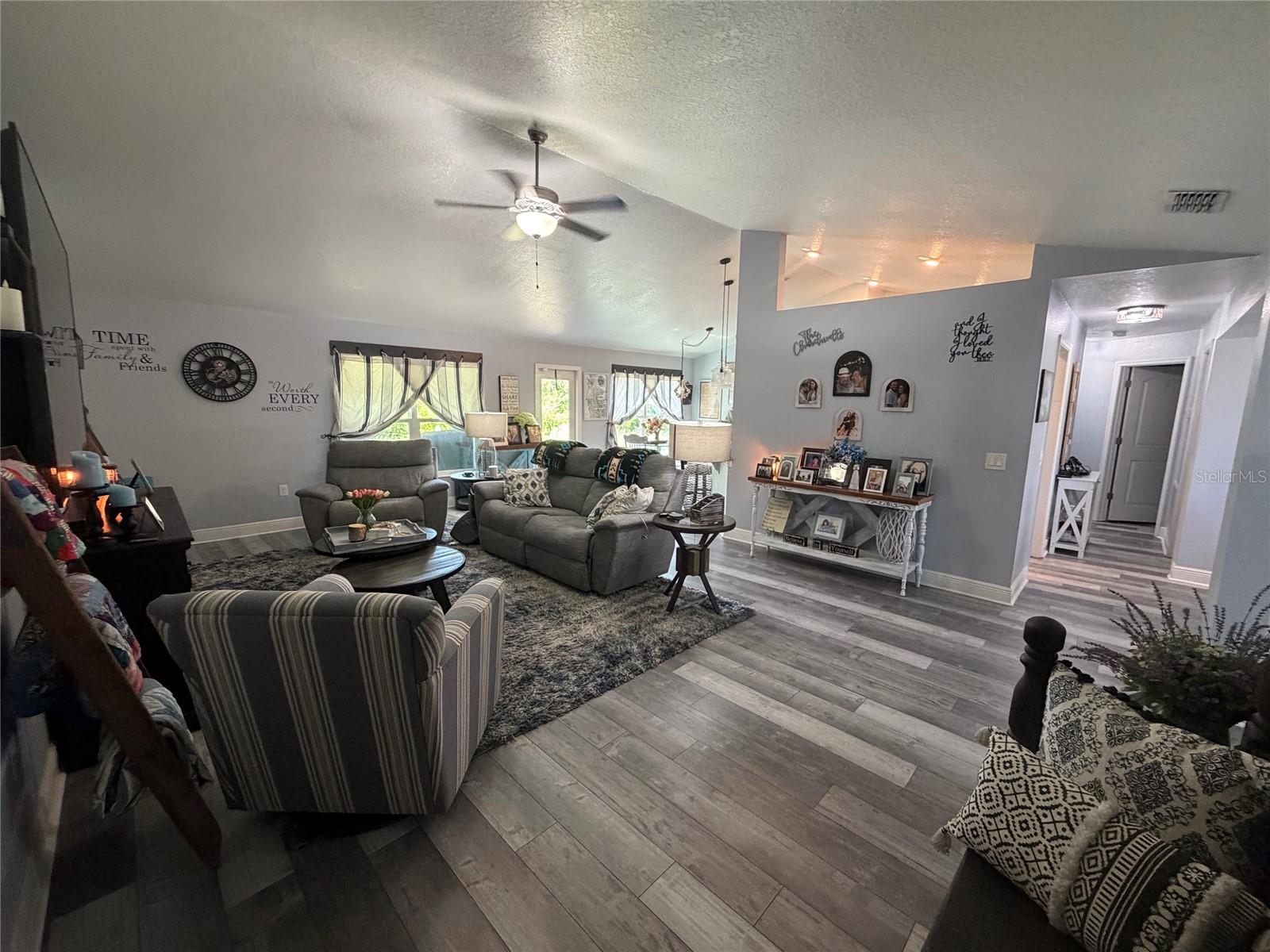 EAGLE CREST - Residential