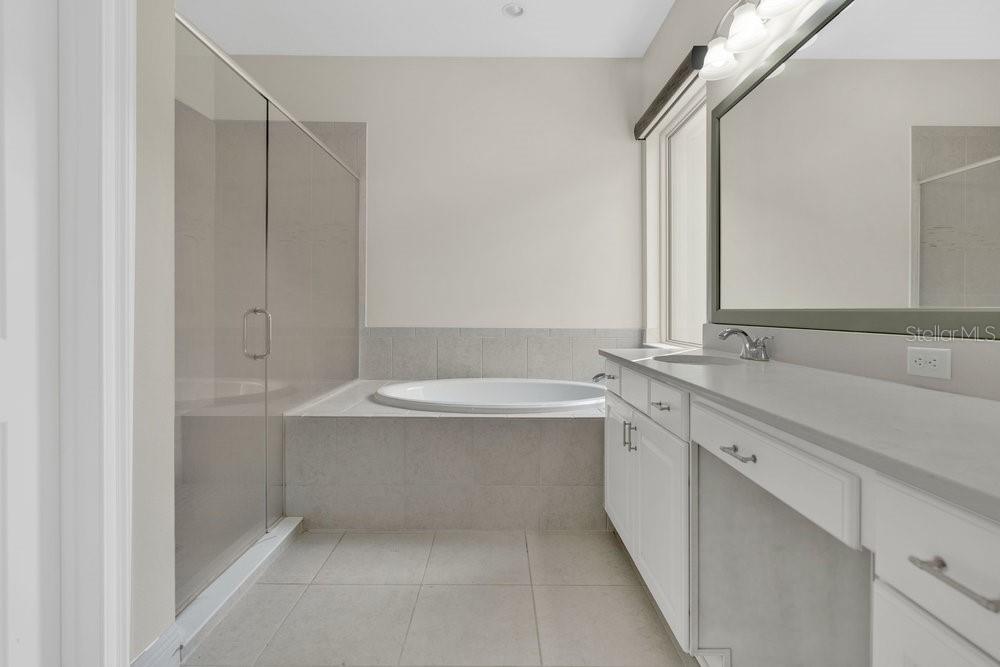 LAKESHORE PRESERVE PH 1 - Residential