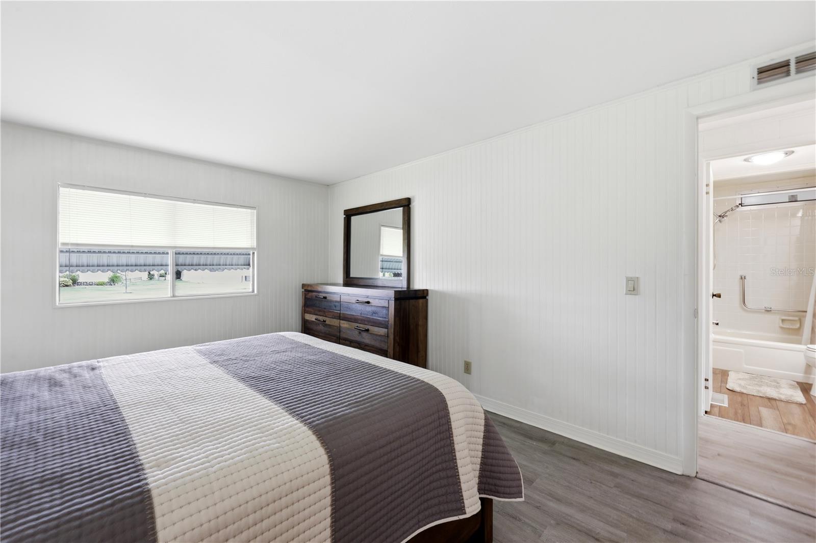 MAPLE LEAF ESTATES - Residential