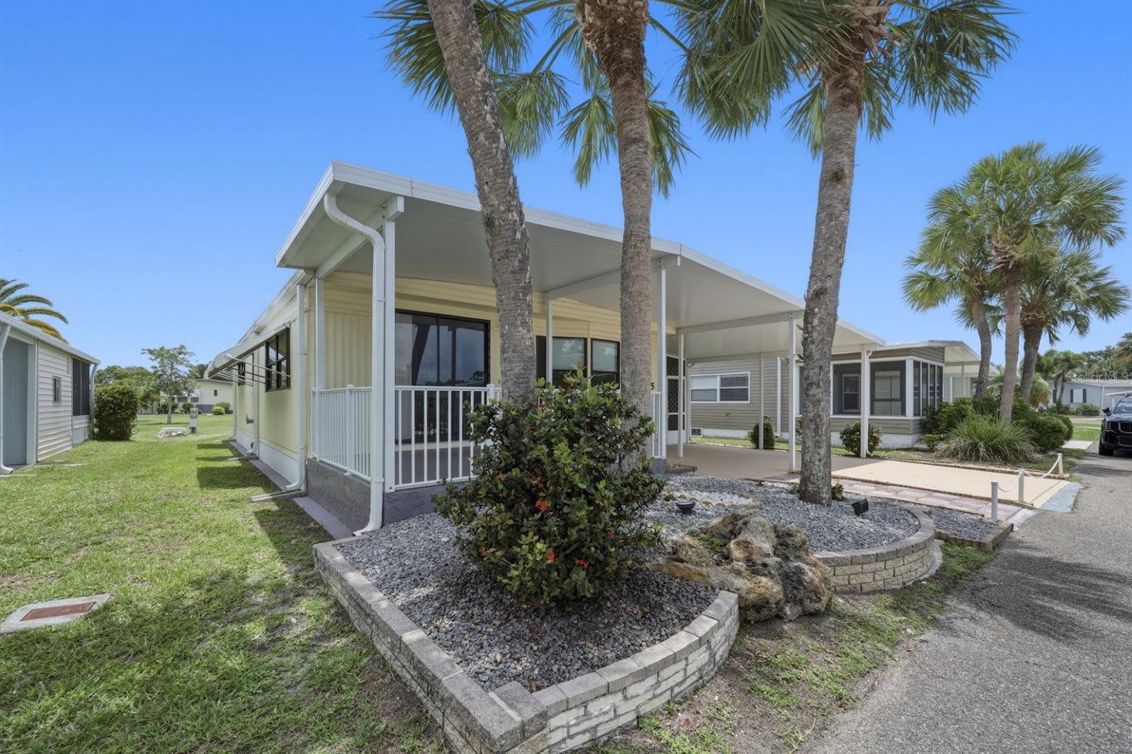 MAPLE LEAF ESTATES - Residential