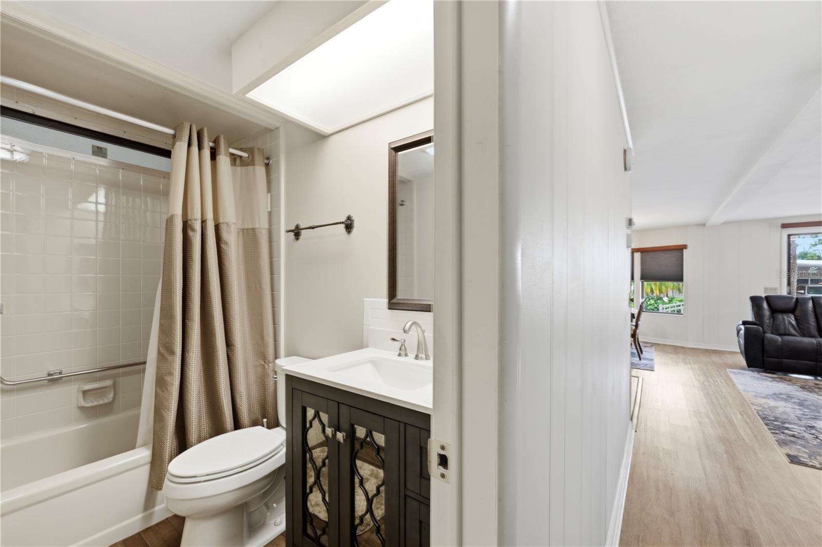 MAPLE LEAF ESTATES - Residential