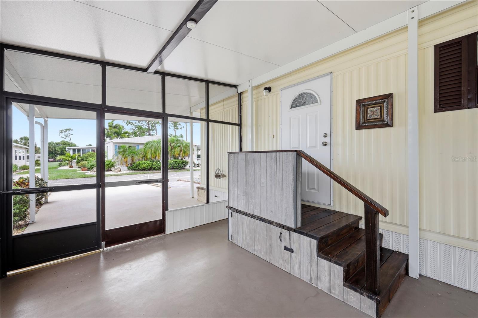 MAPLE LEAF ESTATES - Residential