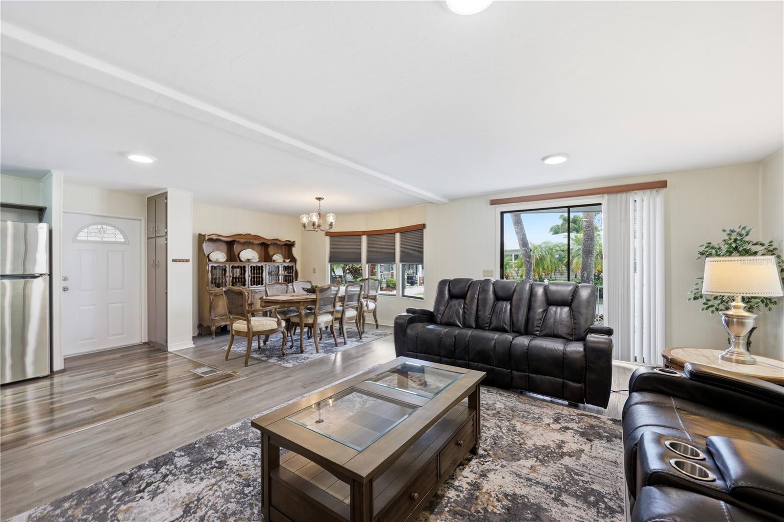 MAPLE LEAF ESTATES - Residential
