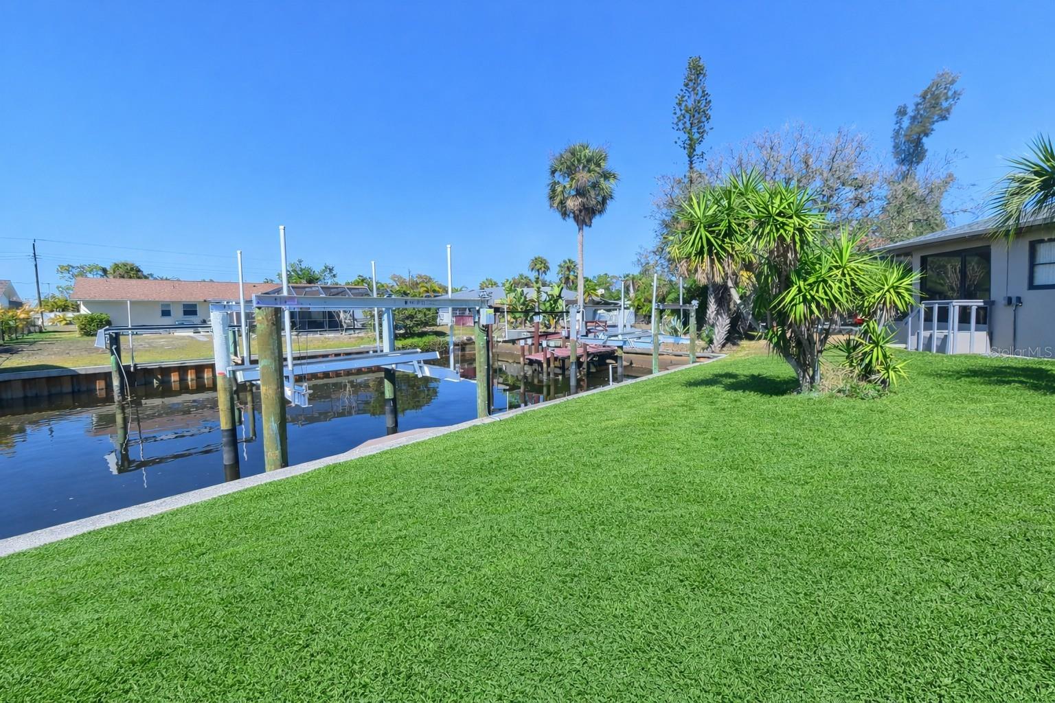 WYCHEWOOD SHORES - Residential Income