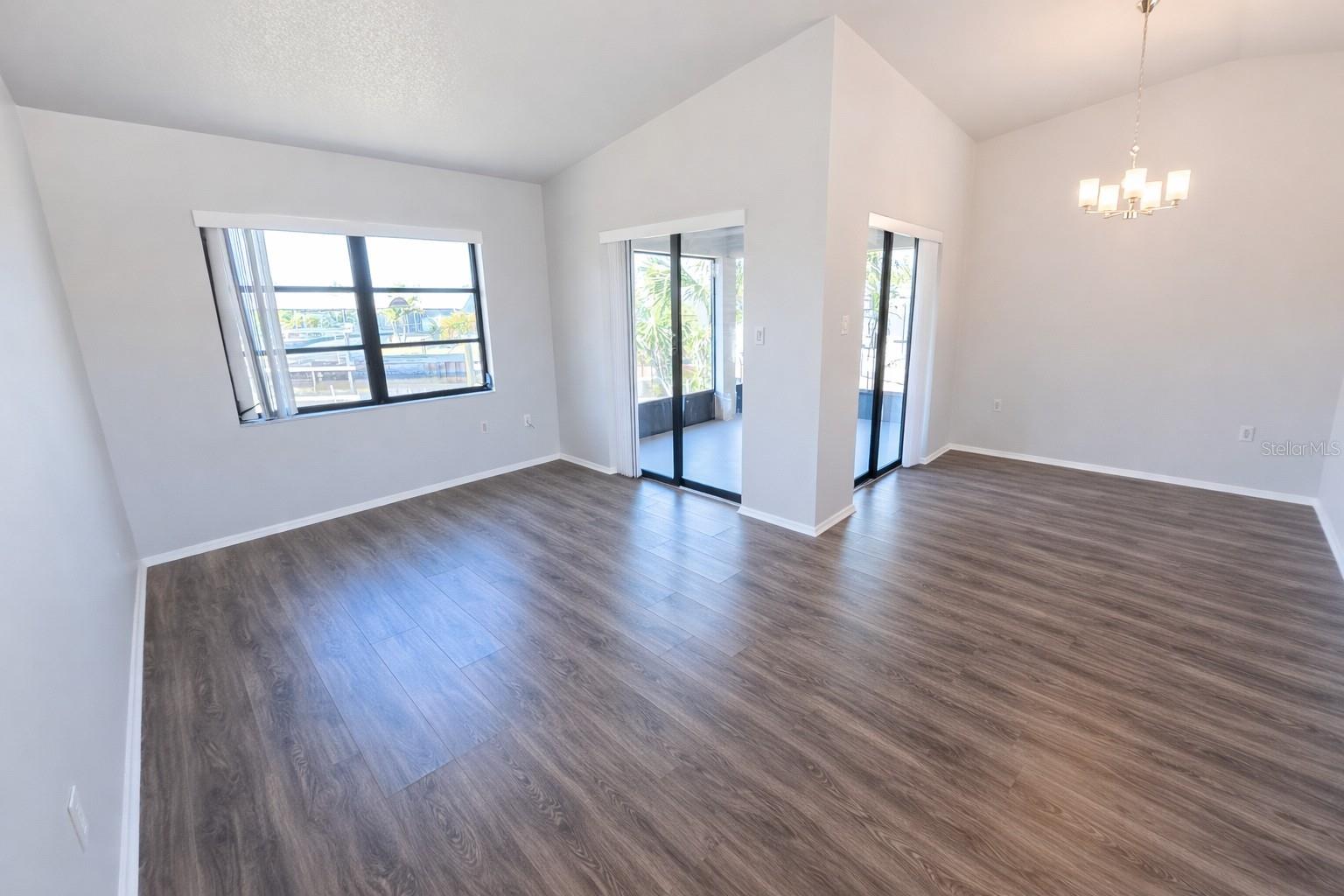 WYCHEWOOD SHORES - Residential Income