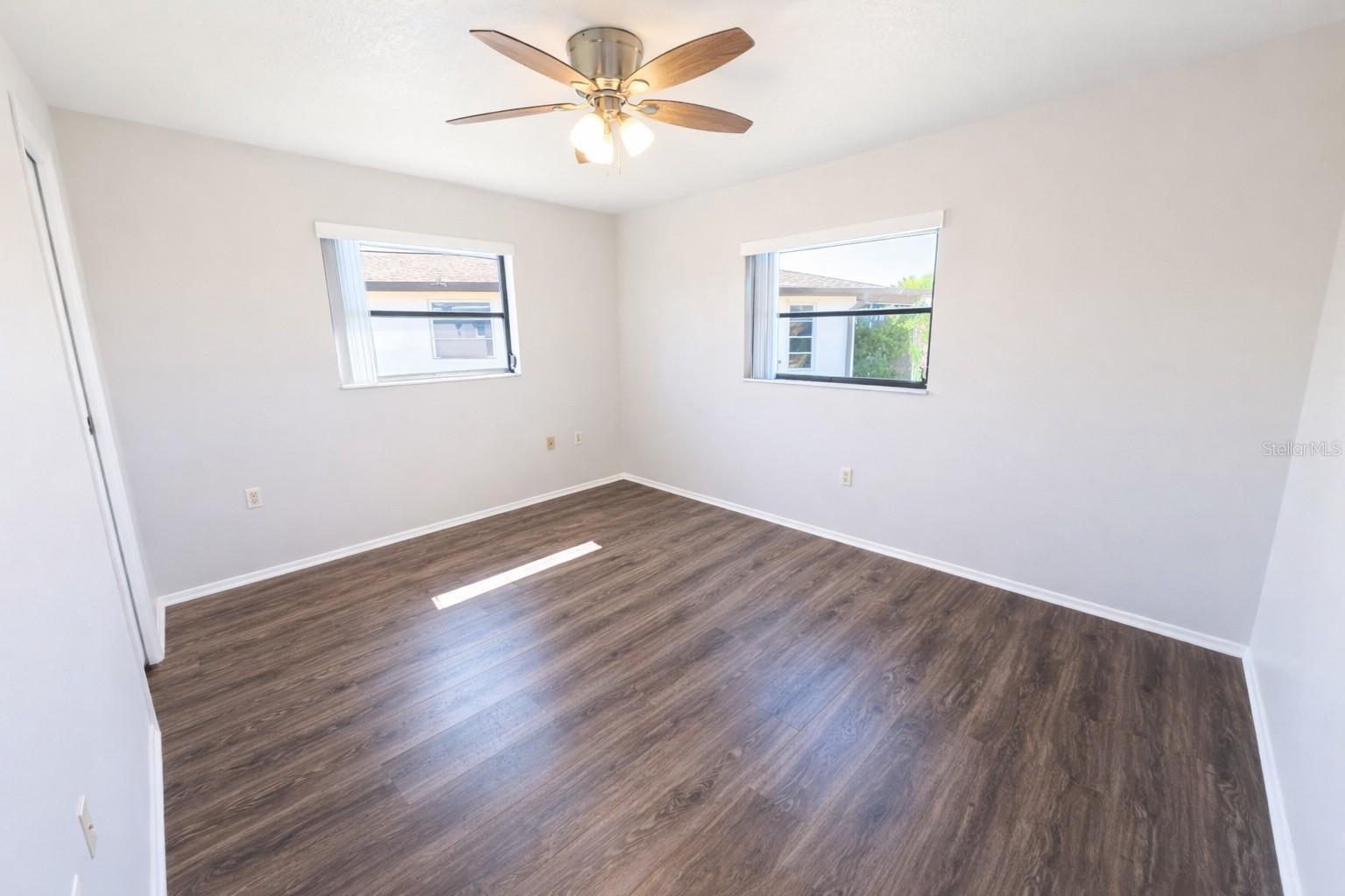WYCHEWOOD SHORES - Residential Income