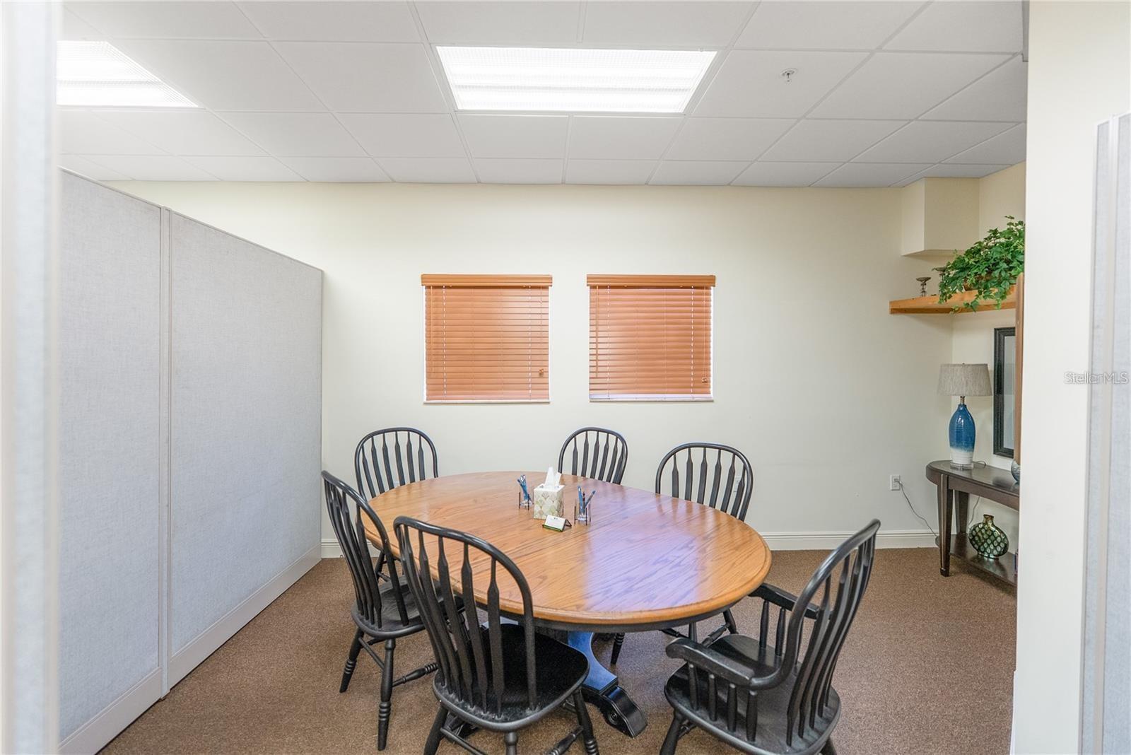 OSPREY EXECUTIVE PARK - Commercial Lease