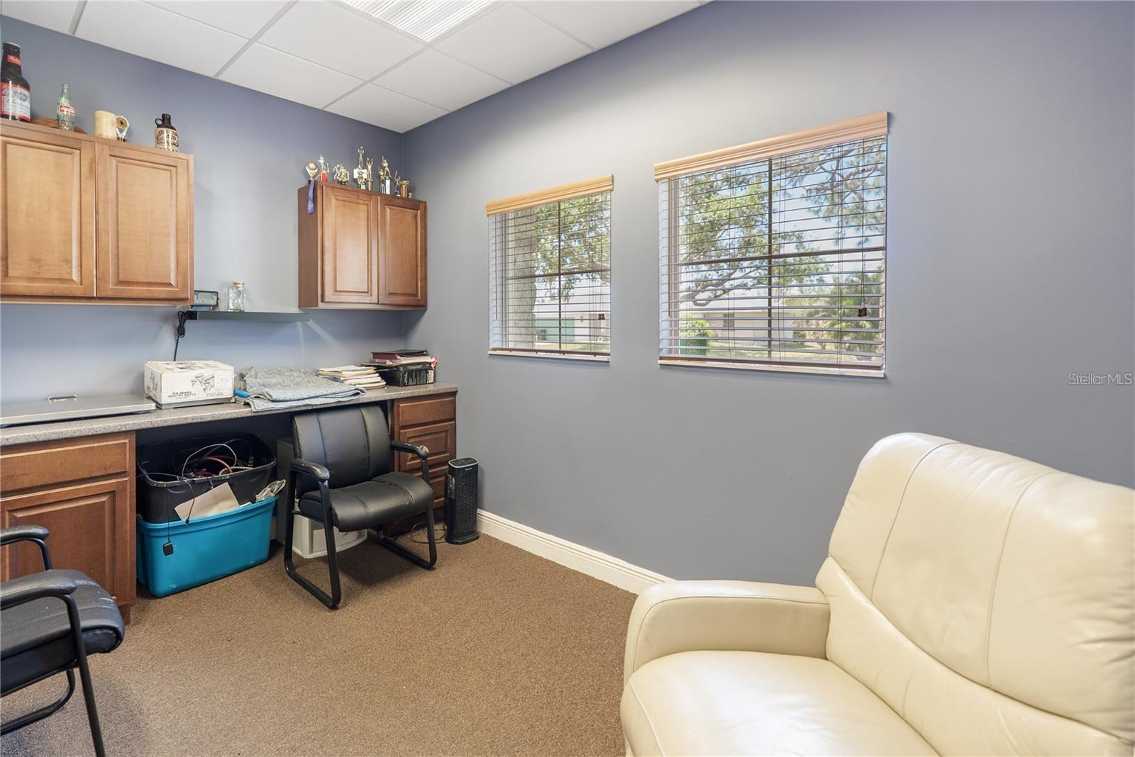 OSPREY EXECUTIVE PARK - Commercial Lease