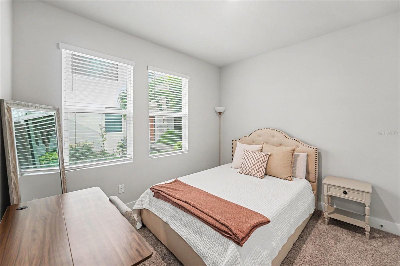 WESTSHORE VILLAGE TWNHMS - Residential