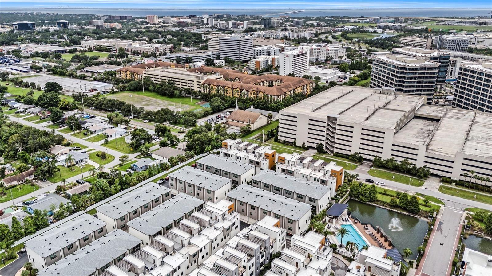 WESTSHORE VILLAGE TWNHMS - Residential