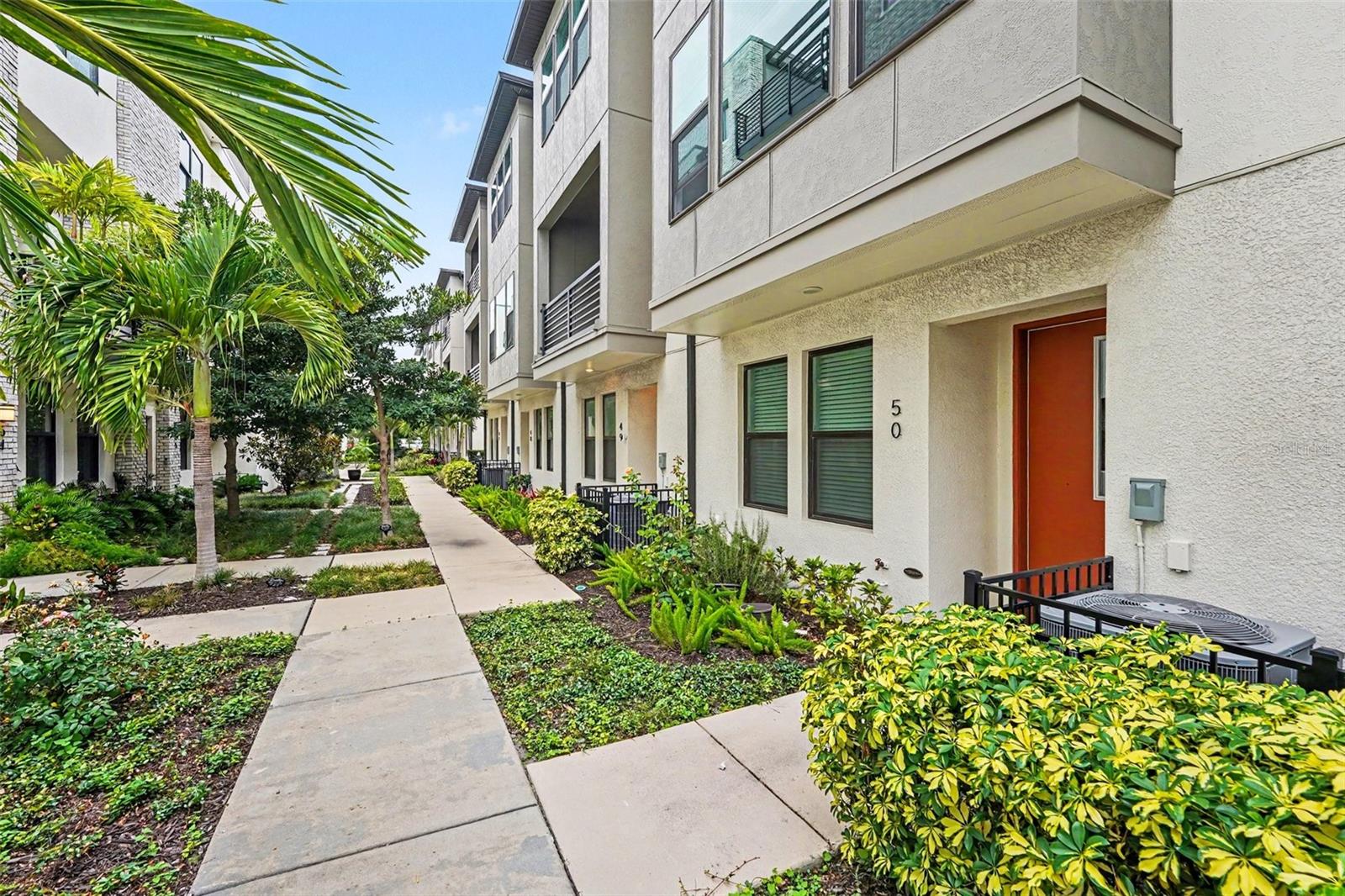 WESTSHORE VILLAGE TWNHMS - Residential