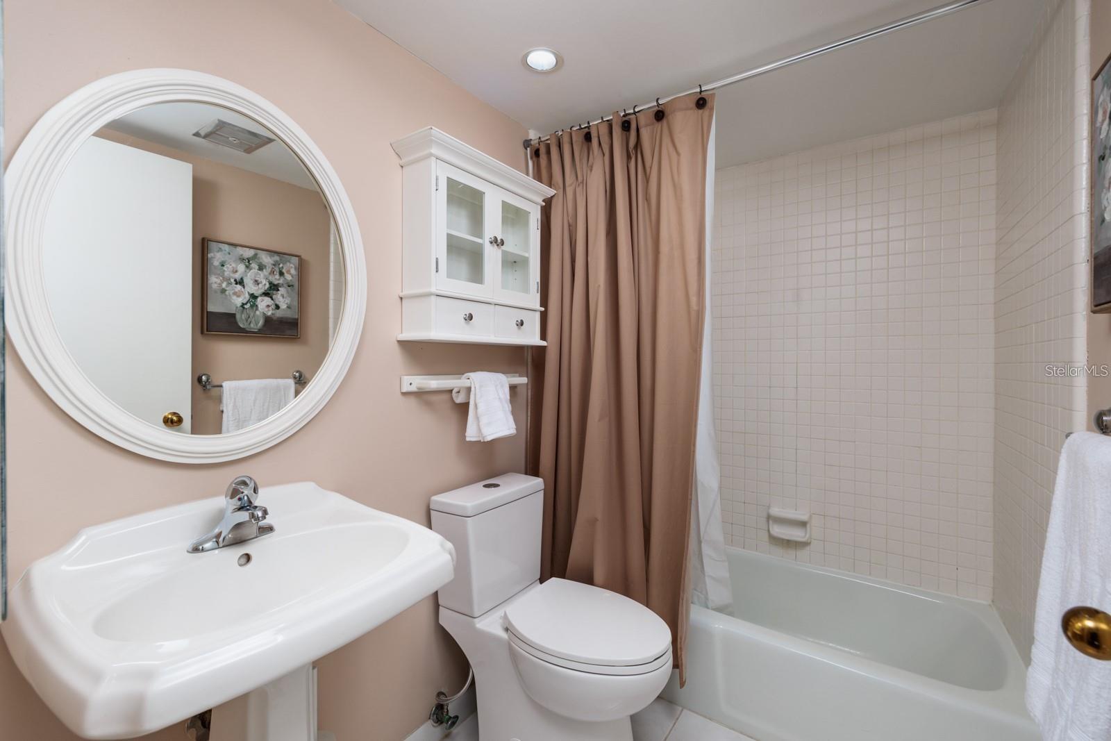 CARROLLWOOD VILLAGE FAIRWAY TO - Residential Lease