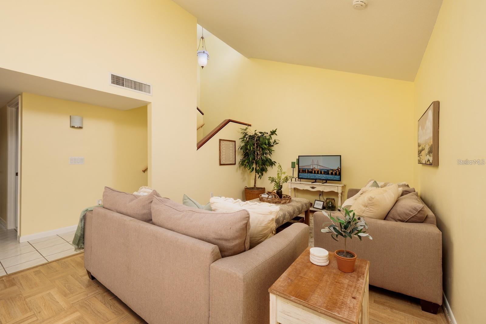 CARROLLWOOD VILLAGE FAIRWAY TO - Residential Lease