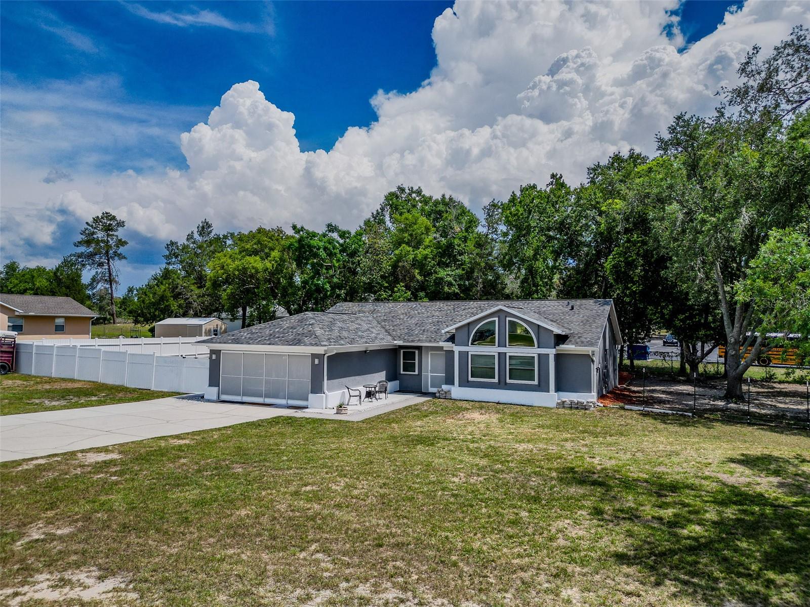 CASTLE COURT - Residential