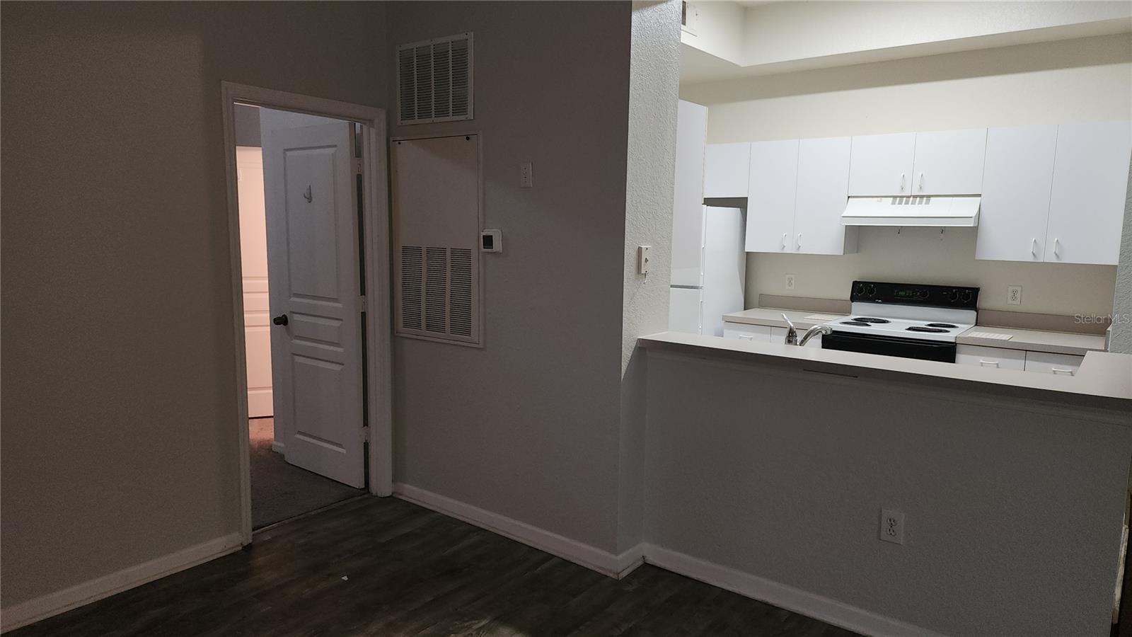 JADE AT TAMPA PALMS A CONDOMIN - Residential