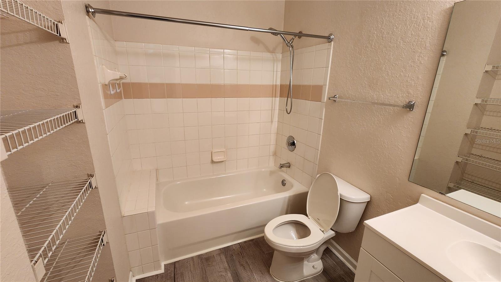 JADE AT TAMPA PALMS A CONDOMIN - Residential