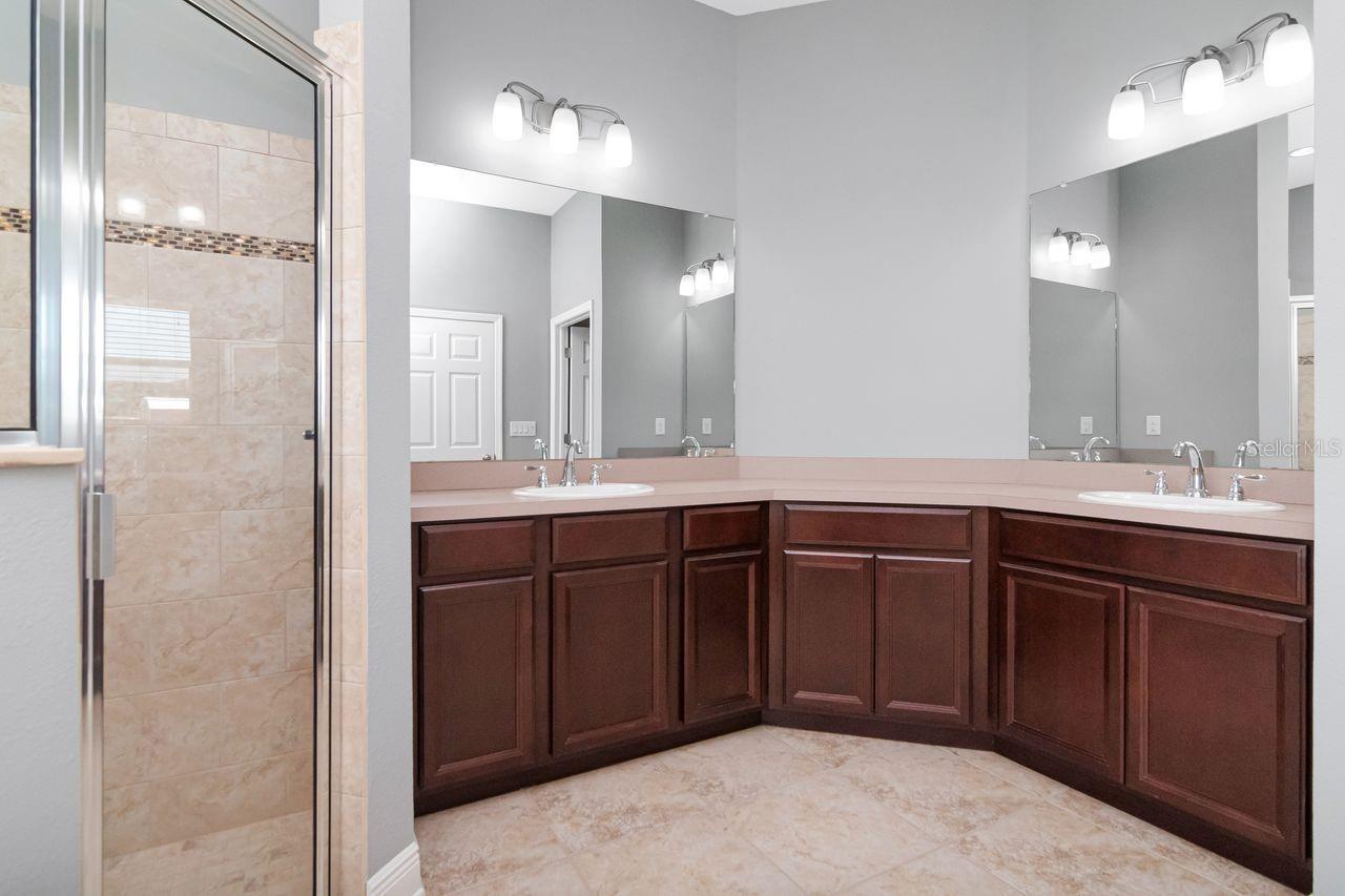 ALAFIA RIDGE ESTATES - Residential