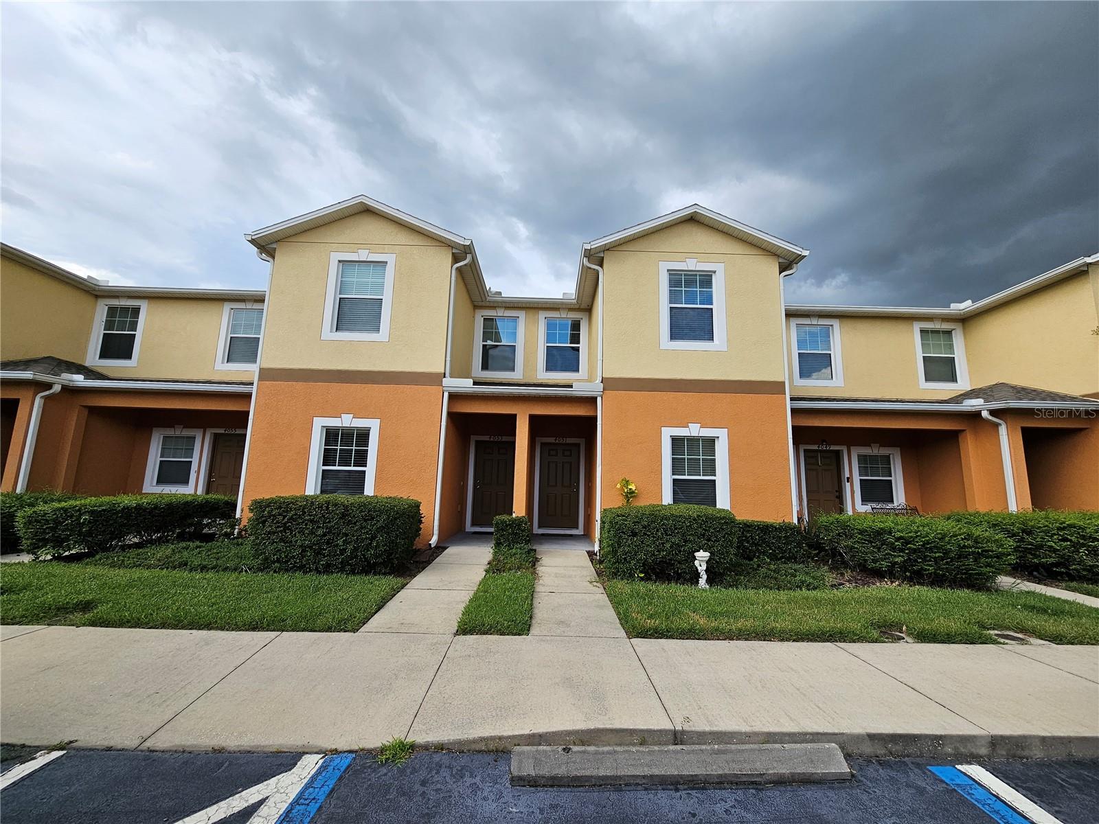 AUTUMNWOOD GROVE - Residential