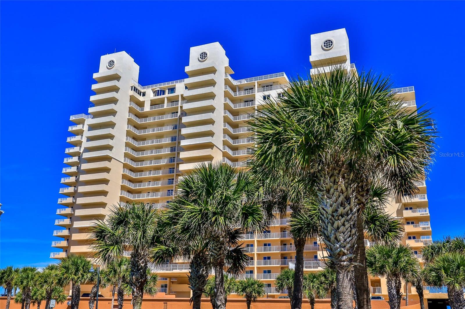 INLET AT NEW SMYRNA CONDO - Residential