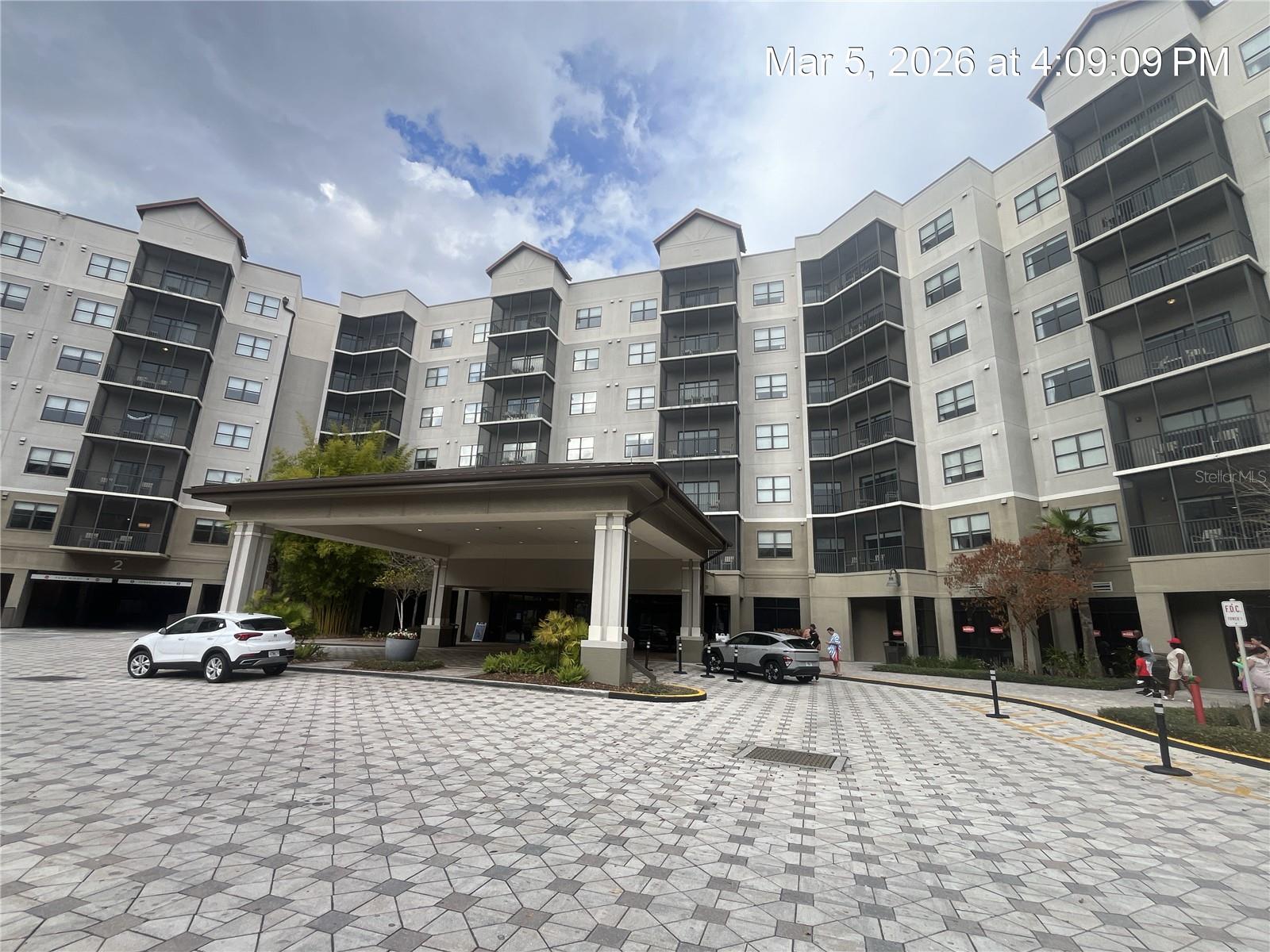 GROVE RESORT & SPA HOTEL CONDOMINIUM - Residential