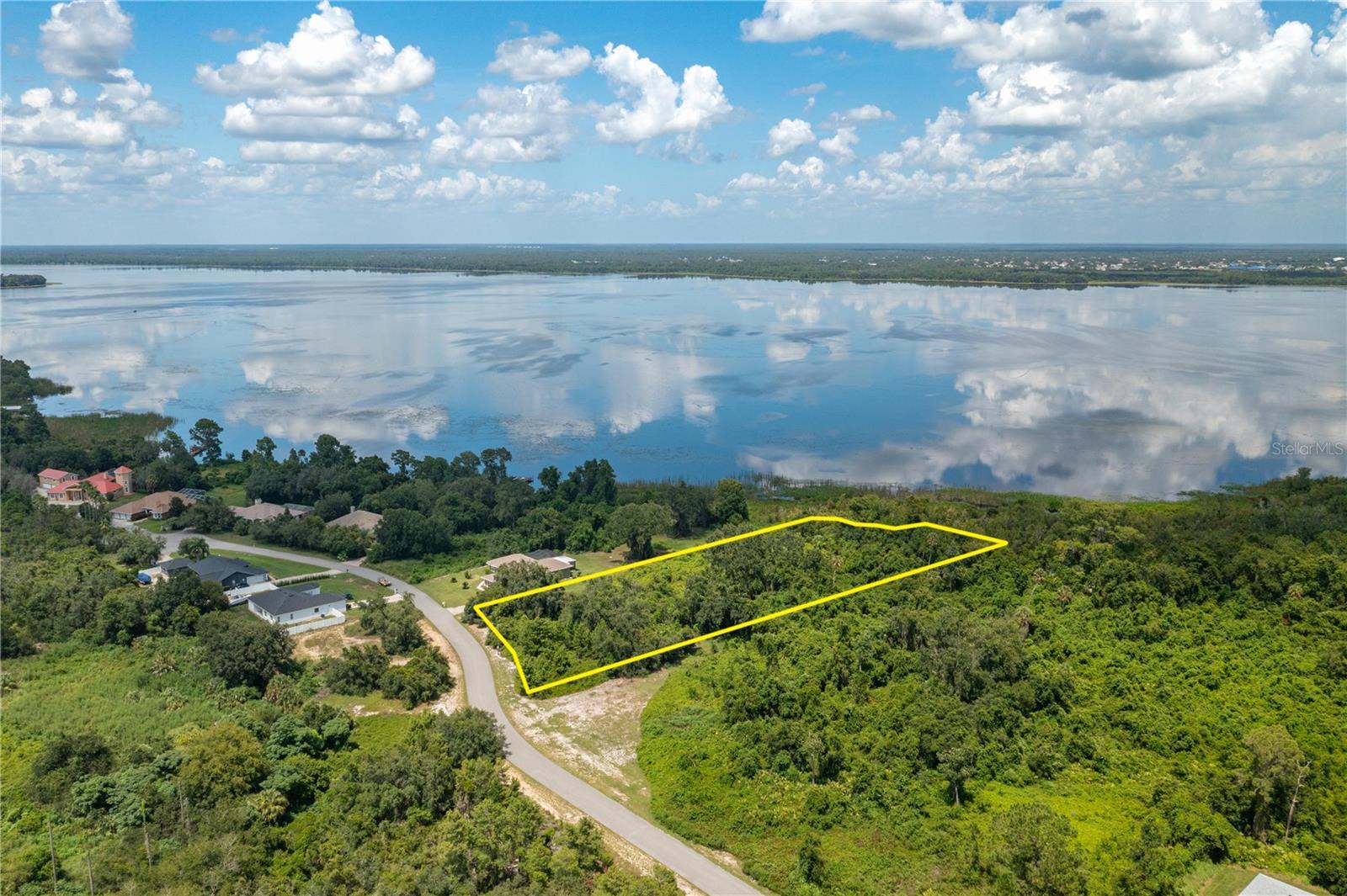 SOUTH BAY LANDINGS - Land