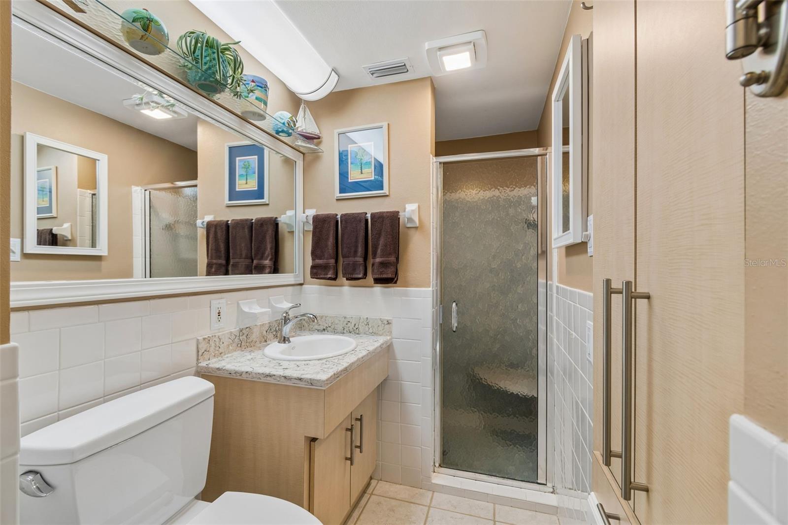 FOREST HILLS - Residential