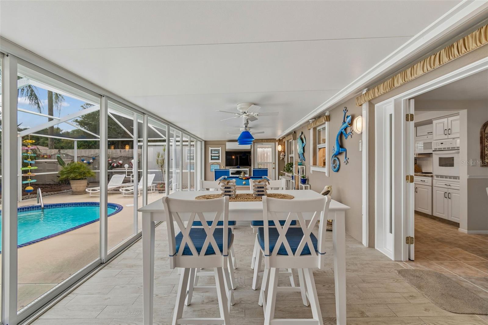 FOREST HILLS - Residential